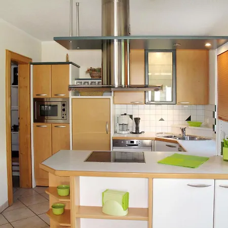Holiday Home Monz - Pfd205 Pfunds